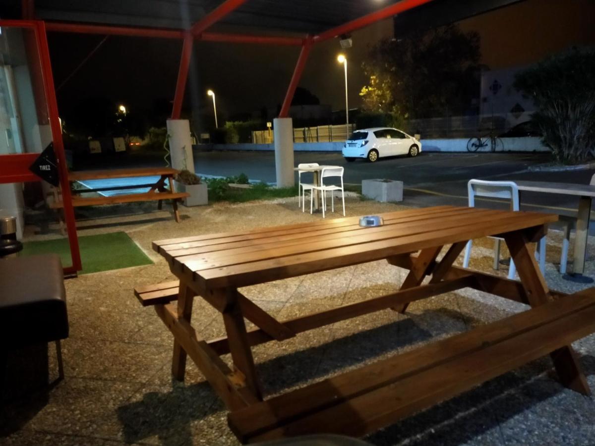 Hotel Thania Frontignan Exterior foto